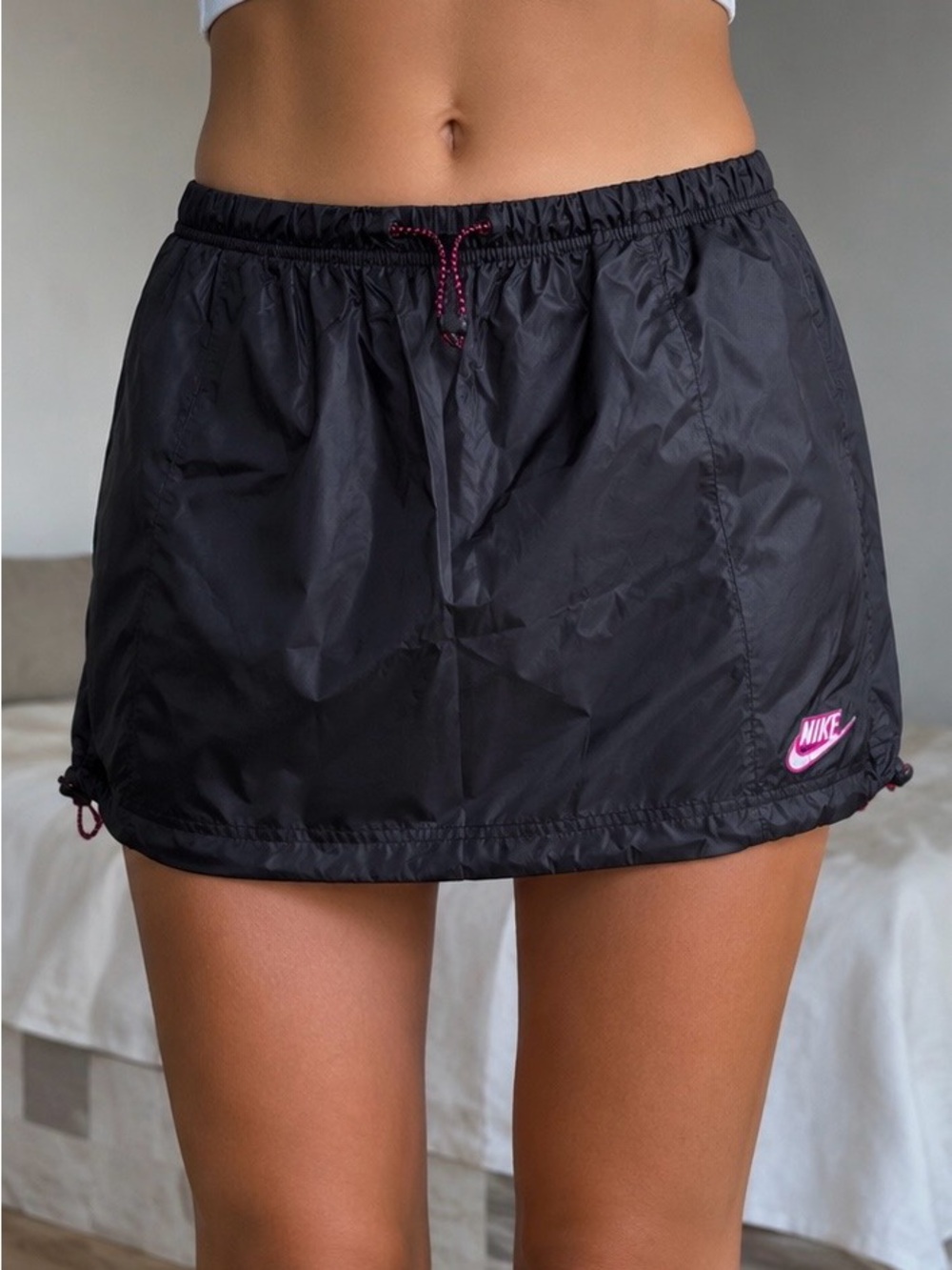 Nike Black Windbreaker Mini Skirt Pink Logo Drawstring Sporty Y2K